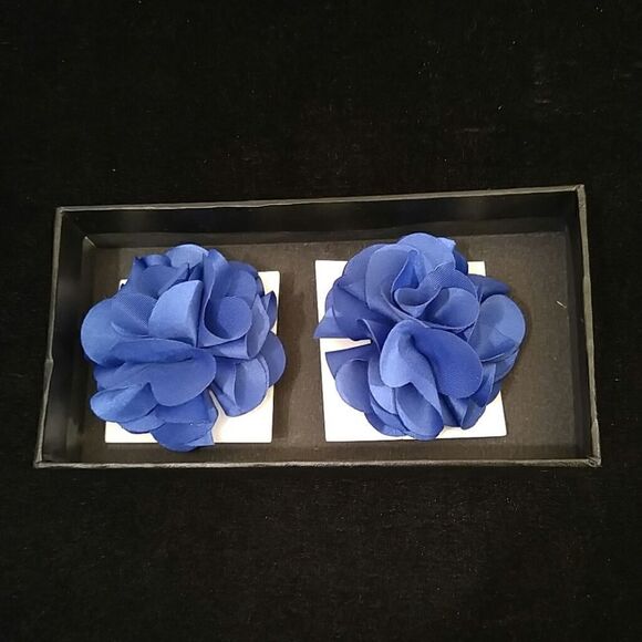MEN'S SOLID ROYAL LAPEL FLOWER. - Picture 3 of 3